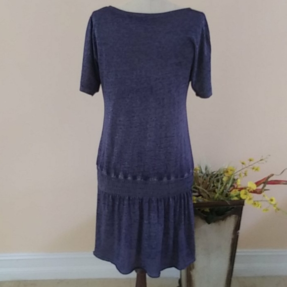 Athleta Dress. - Picture 2 of 7